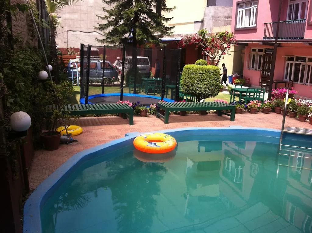 Acme Guest House Kathmandu 2*,